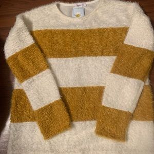 Sweater in mustard and white. Bought from a boutique. NWT. Size large.